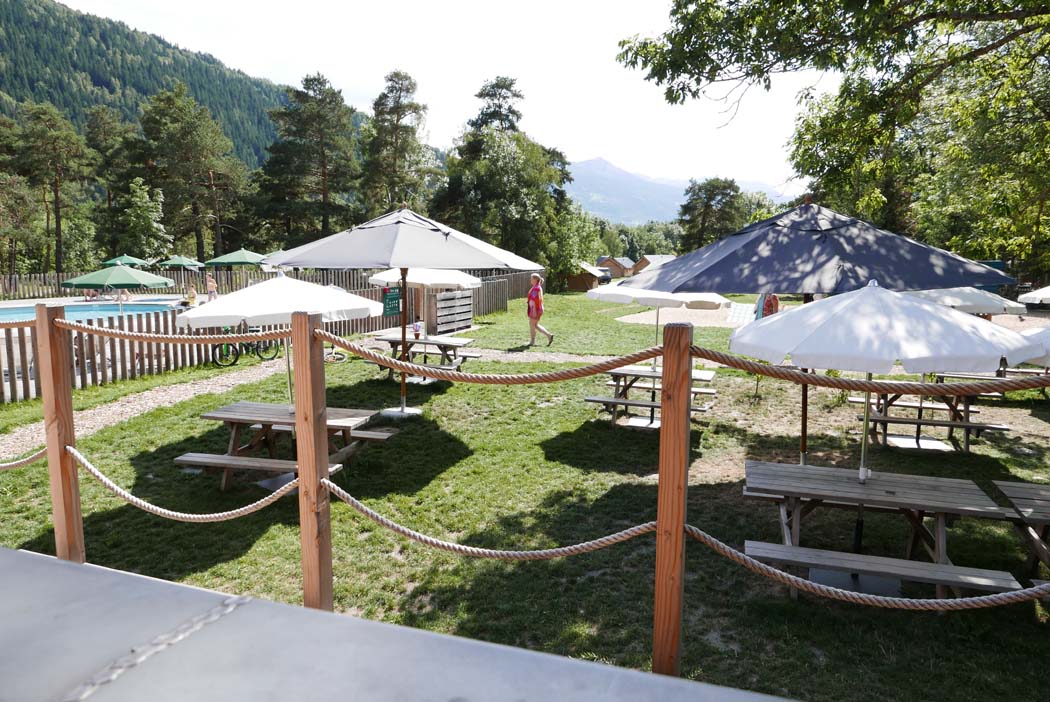 HUTTOPIA Bourg-St-Maurice - French Campsites