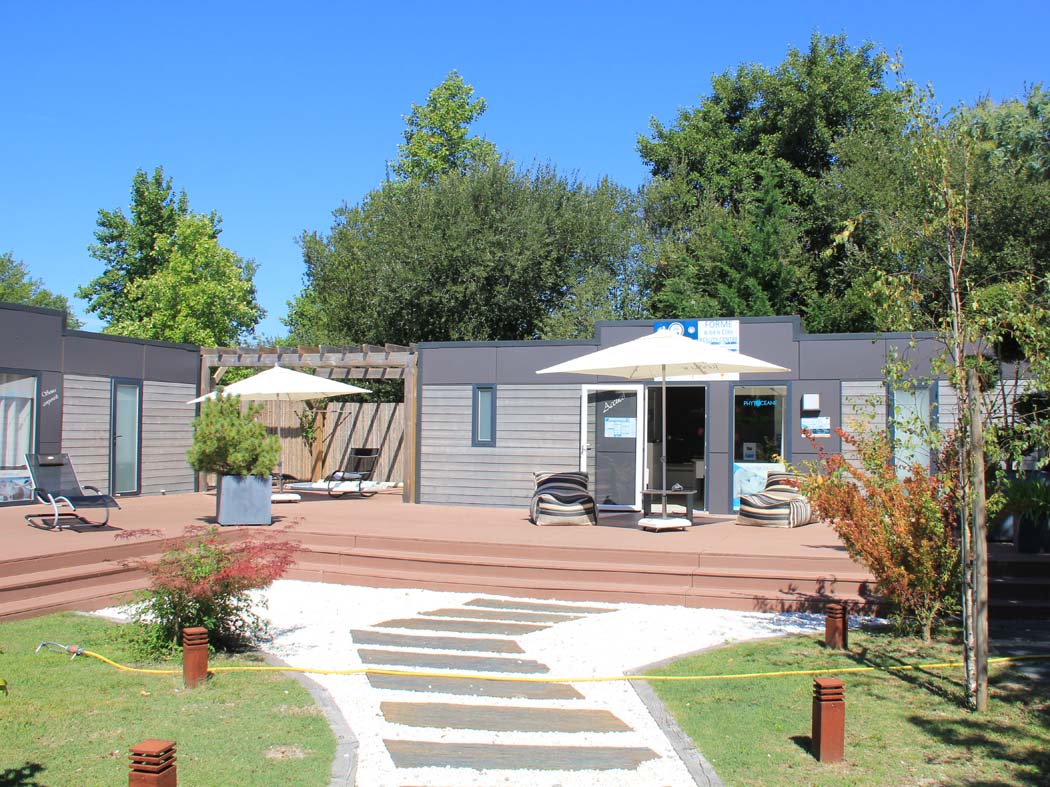 VIELLE-ST-GIRONS Le Col Vert - French Campsites